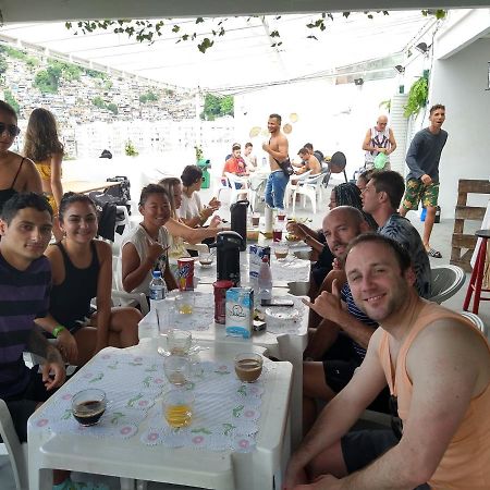 Walk On The Favela Hostel Rio de Janeiro Buitenkant foto
