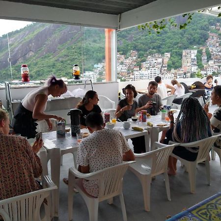 Walk On The Favela Hostel Rio de Janeiro Buitenkant foto